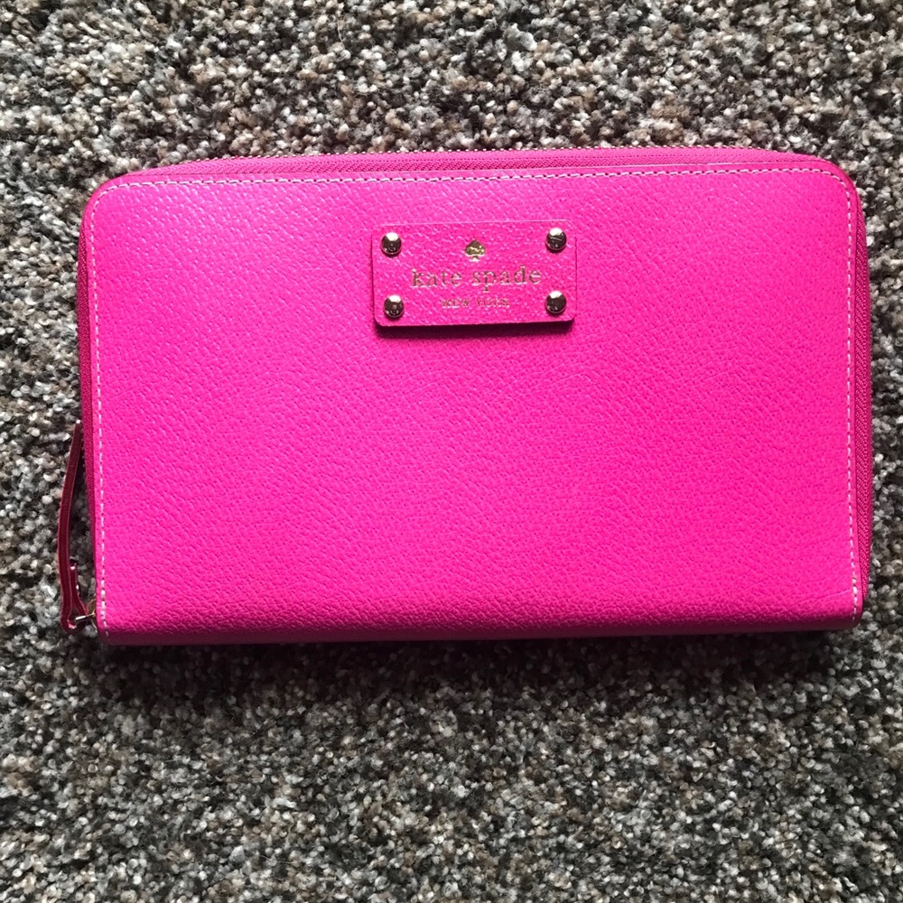 Kate Spade Large Wallet NWOT